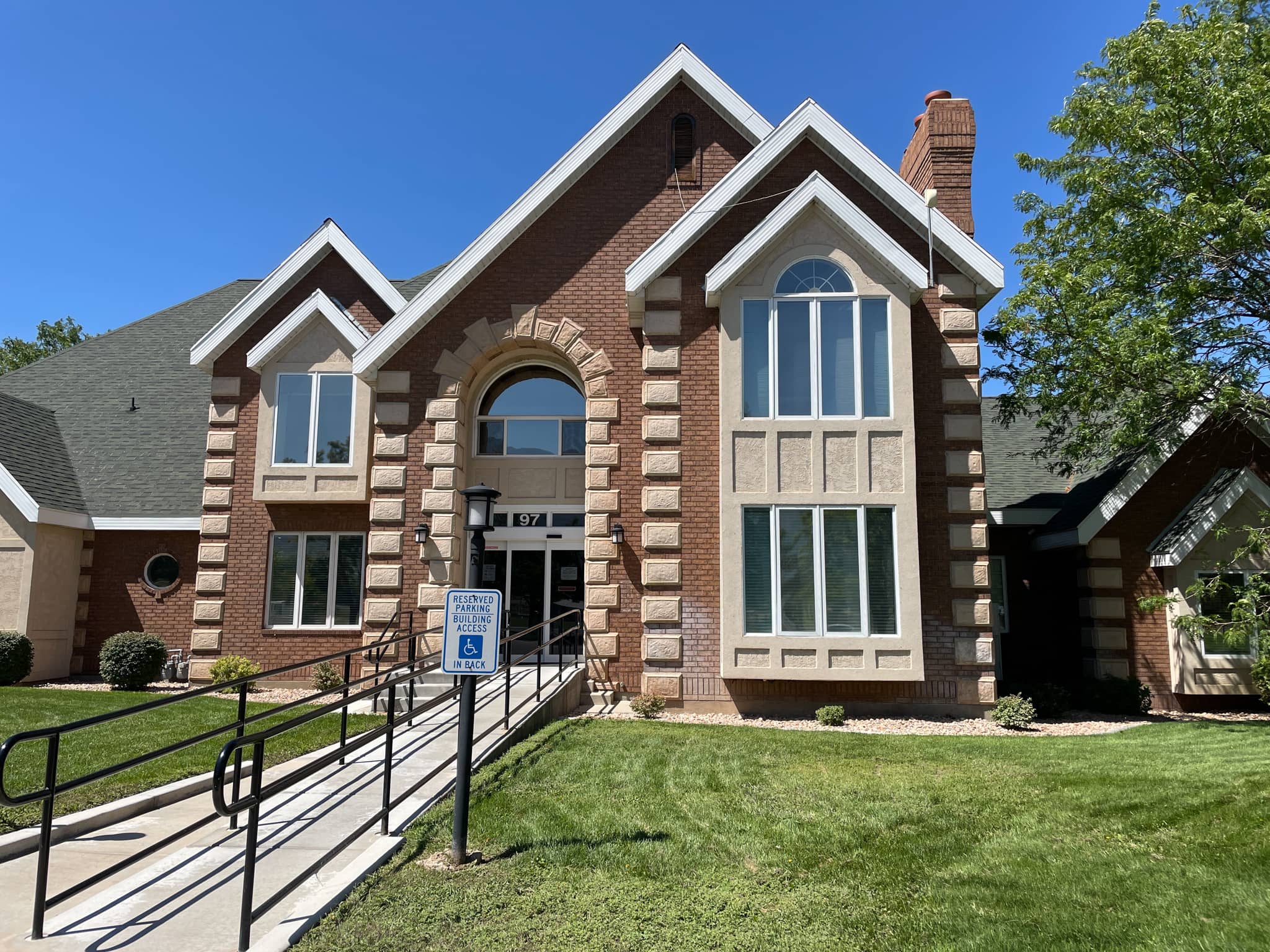 Payson-Family-Medicine-OBGYN-office