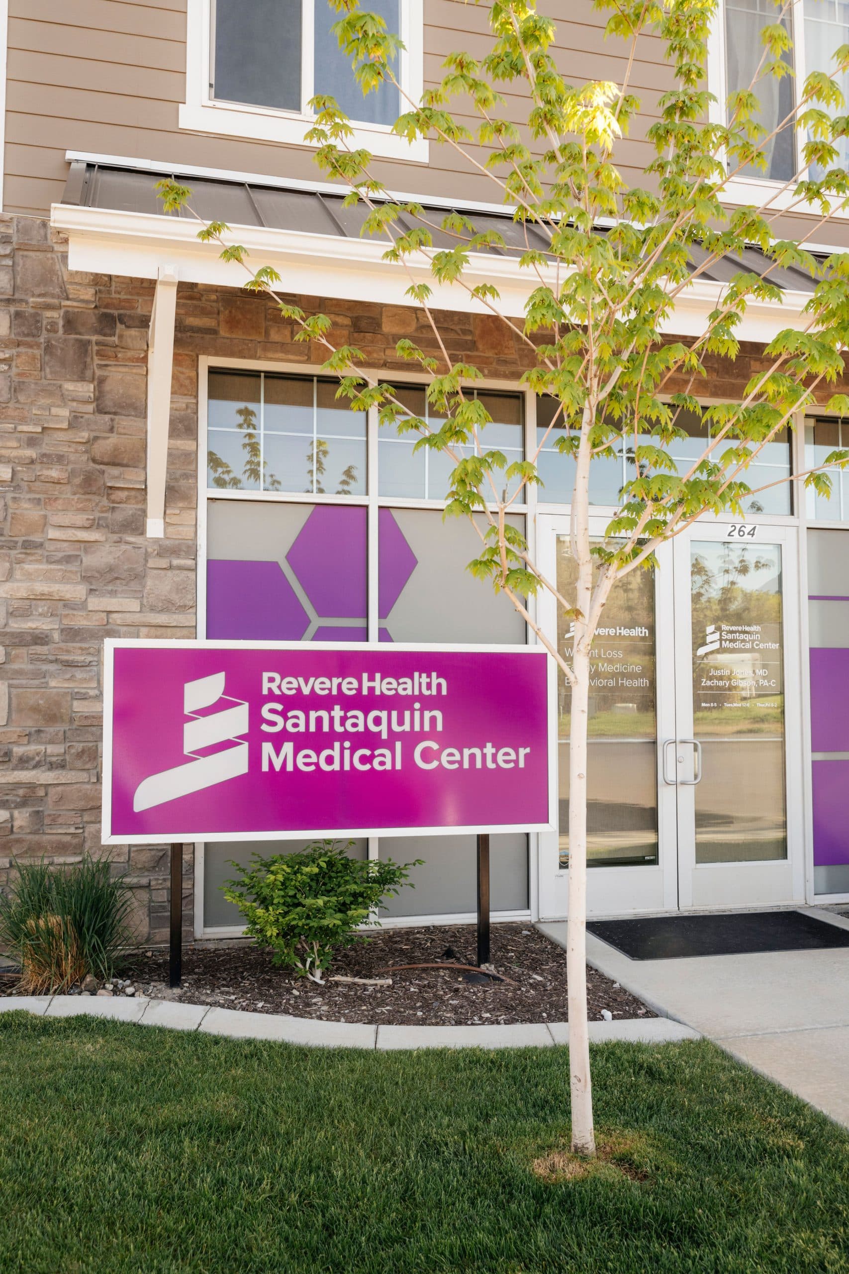Exterior of Revere Health Santaquin Weight Loss and Nutrition Center