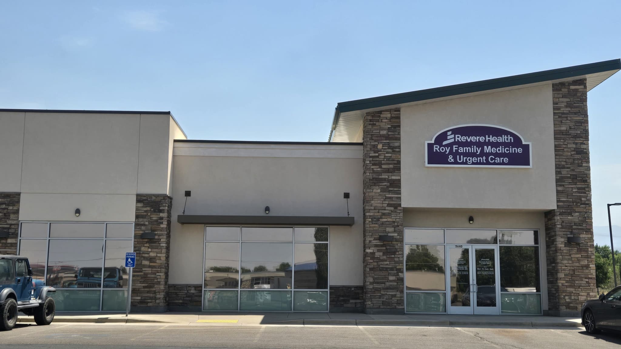Photo of the Roy Urgent Care location