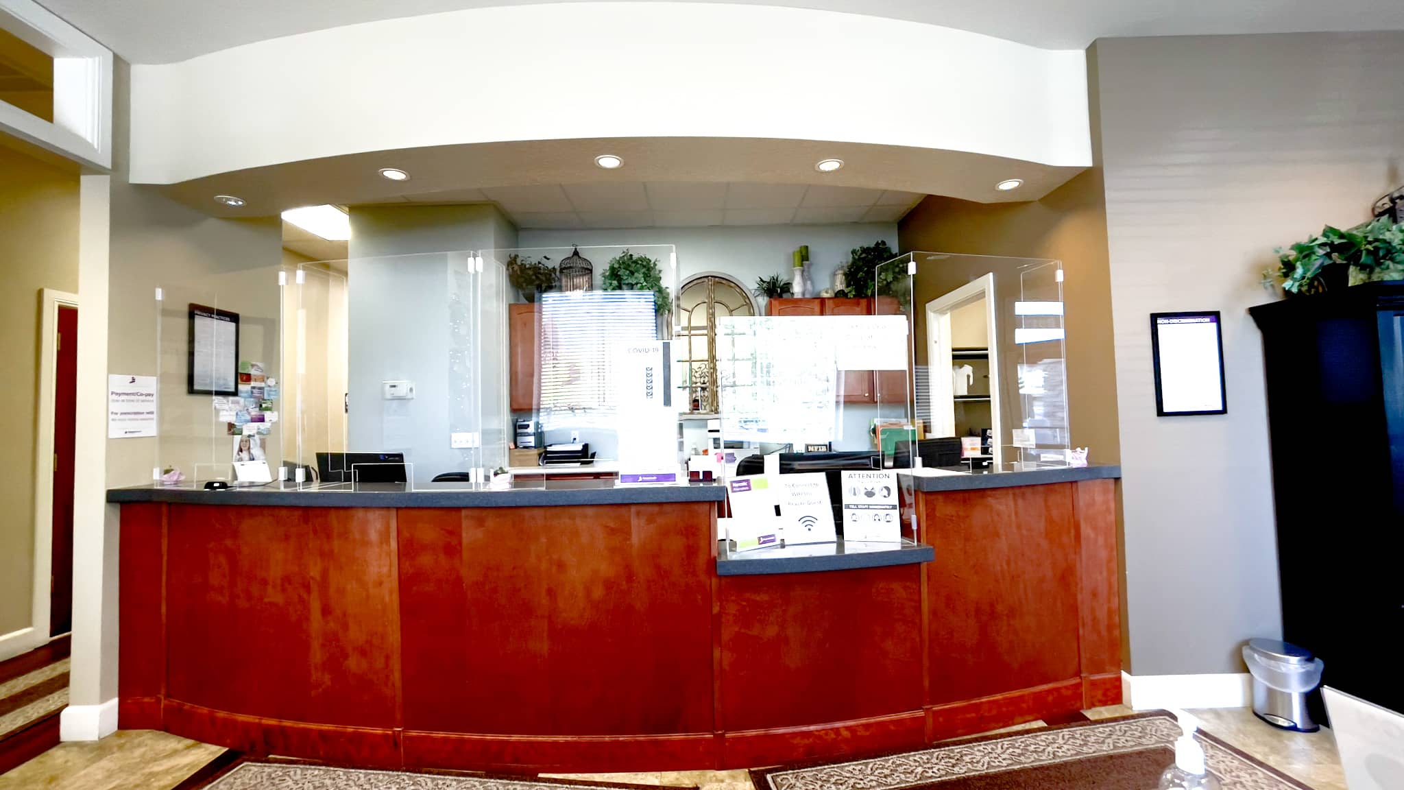 N 1200 E St. Lehi Front desk office