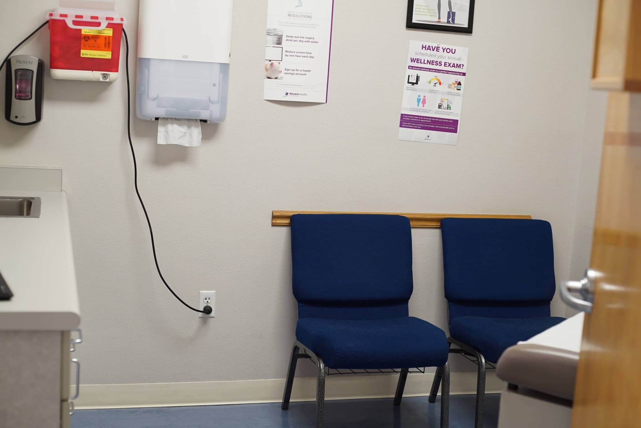 Image of a patient care room in kanab family medicine. Kanab Family Medicine has the best physicians to give convenient and exceptional care. Schedule today