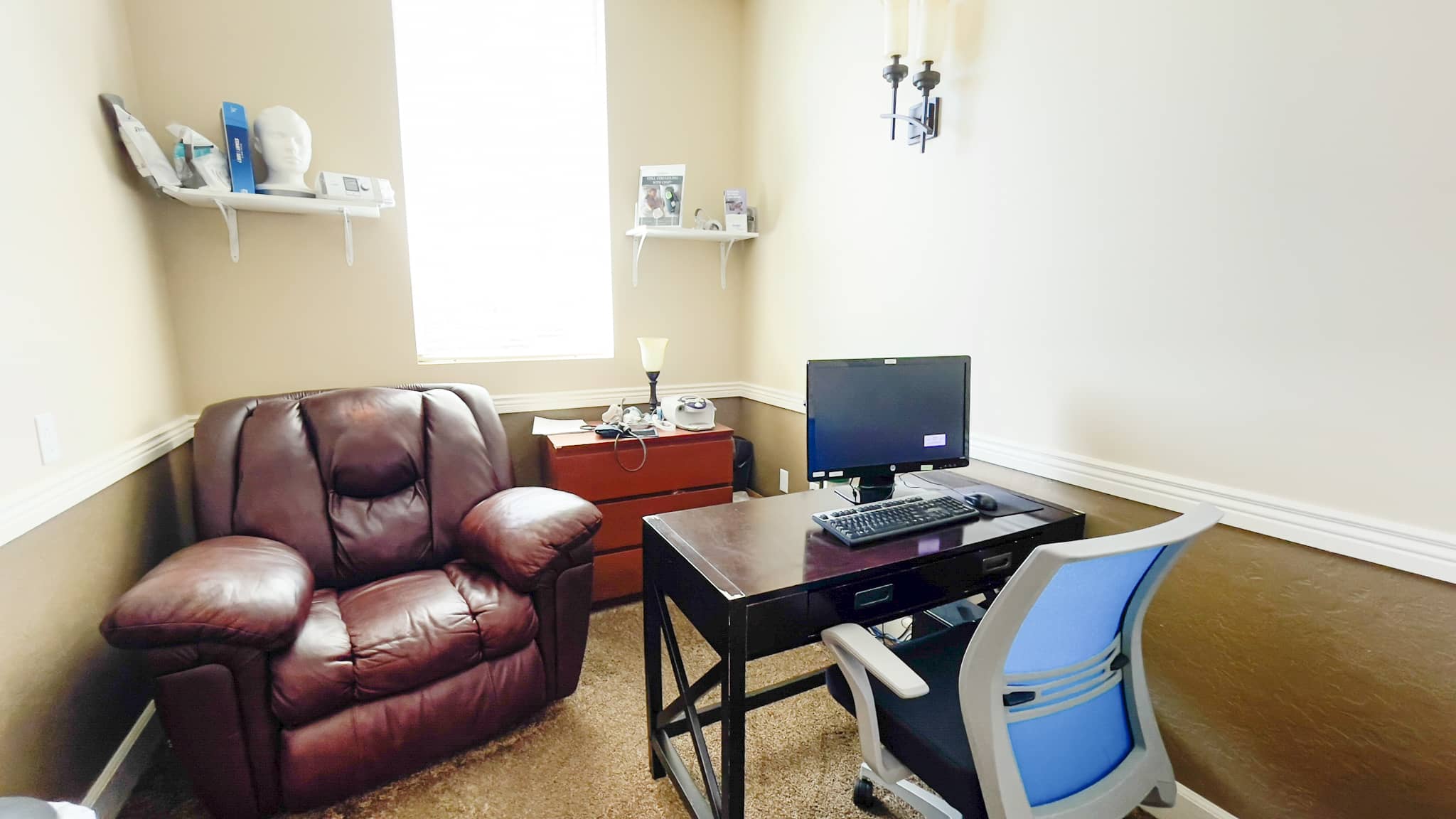 Lehi Dry Creek Sleep Lab receiving room