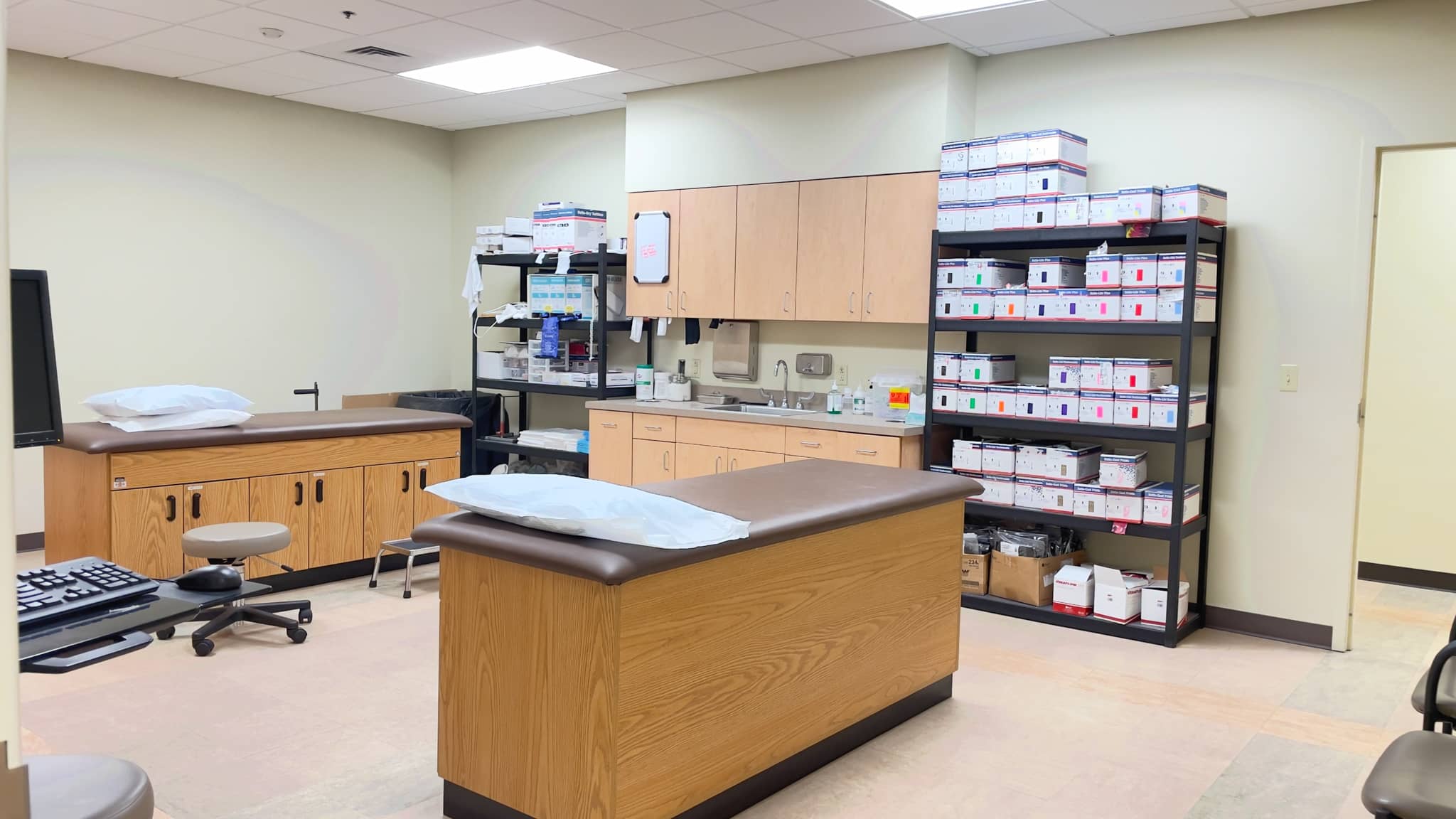 Image of Mountain Point revere health office examining room